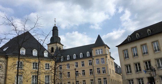 F820E43C-3DA5-461F-A208-E8AB85D2A960